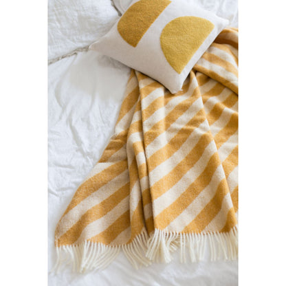 Leichte, gelbe Filip-Decke aus reiner norwegischer Wolle - HOLE-X-WORLD