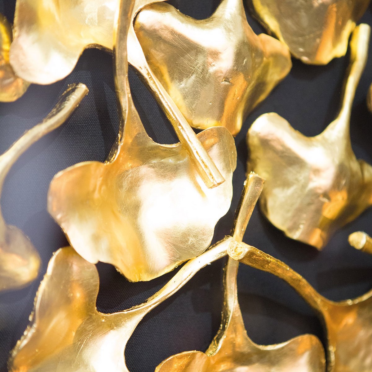 Holz/ Glas Wandobjekt "Golden Ginkgo"