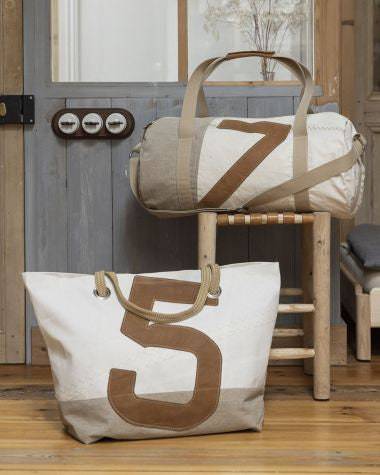 727 Sailbags Reisetasche Carla Nr.5 Leinen und Leder * 100 % recycelte Segel * Null Abfall Ziel - HOLE-X