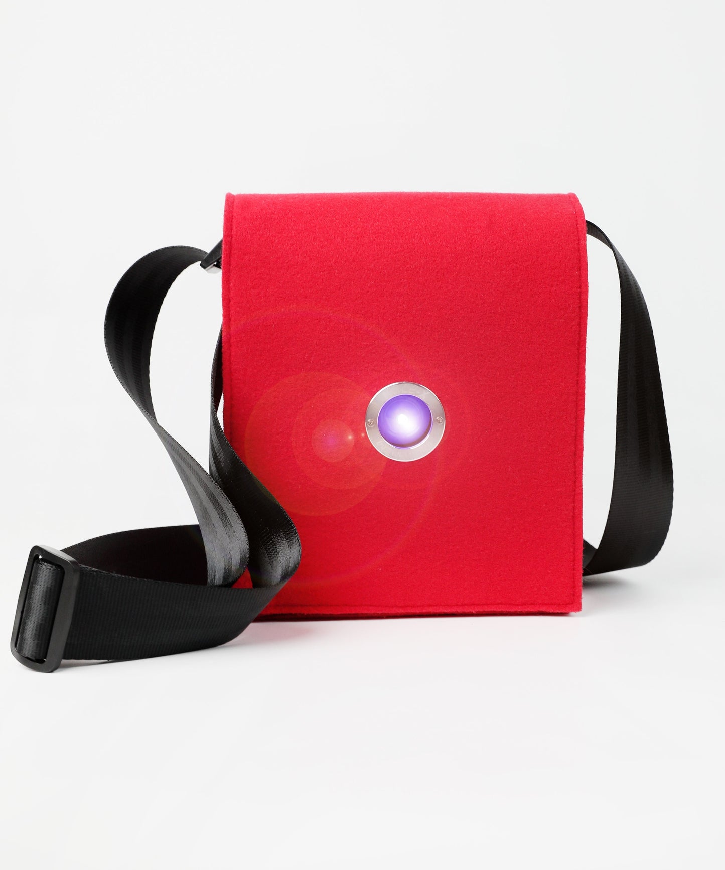 HOLE-X CHARLIE Umhängetasche Filz rot Bringe Deine Tasche zum Leuchten mit Deinem Smartphone