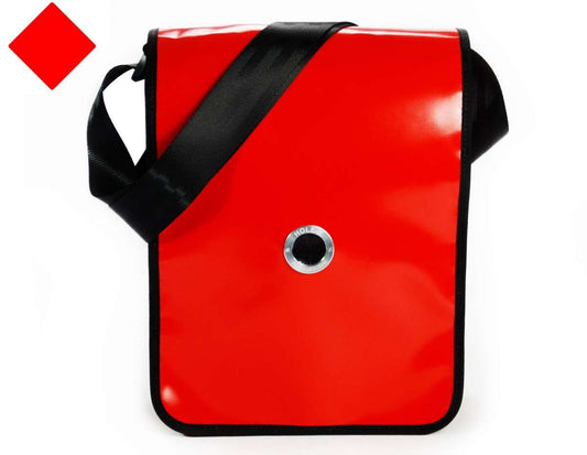 HOLE-X FOXTROTT Umhängetasche Lkw-Plane rot Bringe Deine Tasche zum Leuchten mit Deinem Smartphone