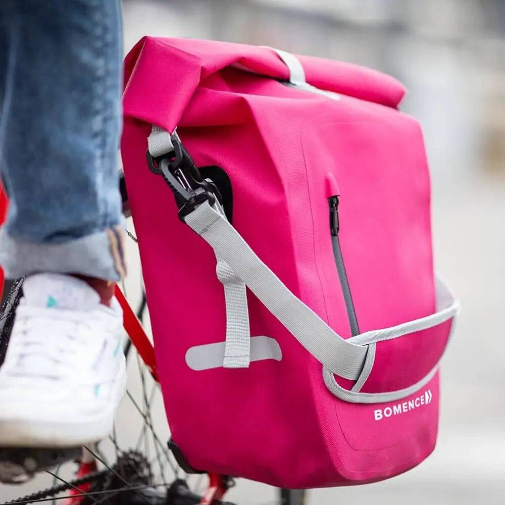 Wasserdichte Fahrradtasche für Gepäckträger – 100% wasserdicht – Pink – „Wegbereiter“ – Bomence - HOLE-X